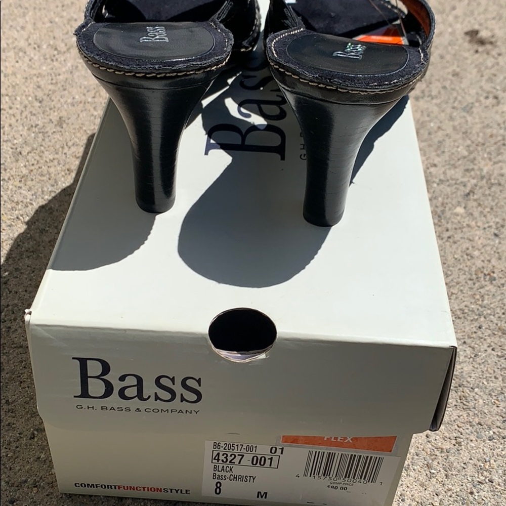 Bass heels size 8M - Picture 6 of 7